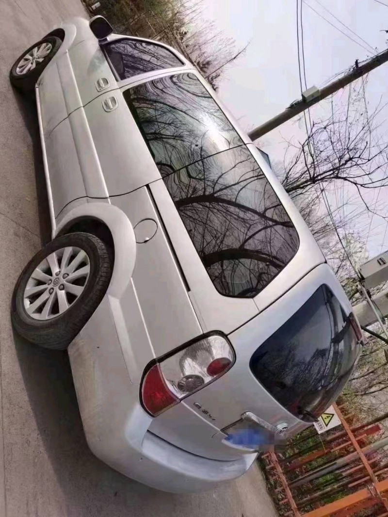 临沂14年别克GL86