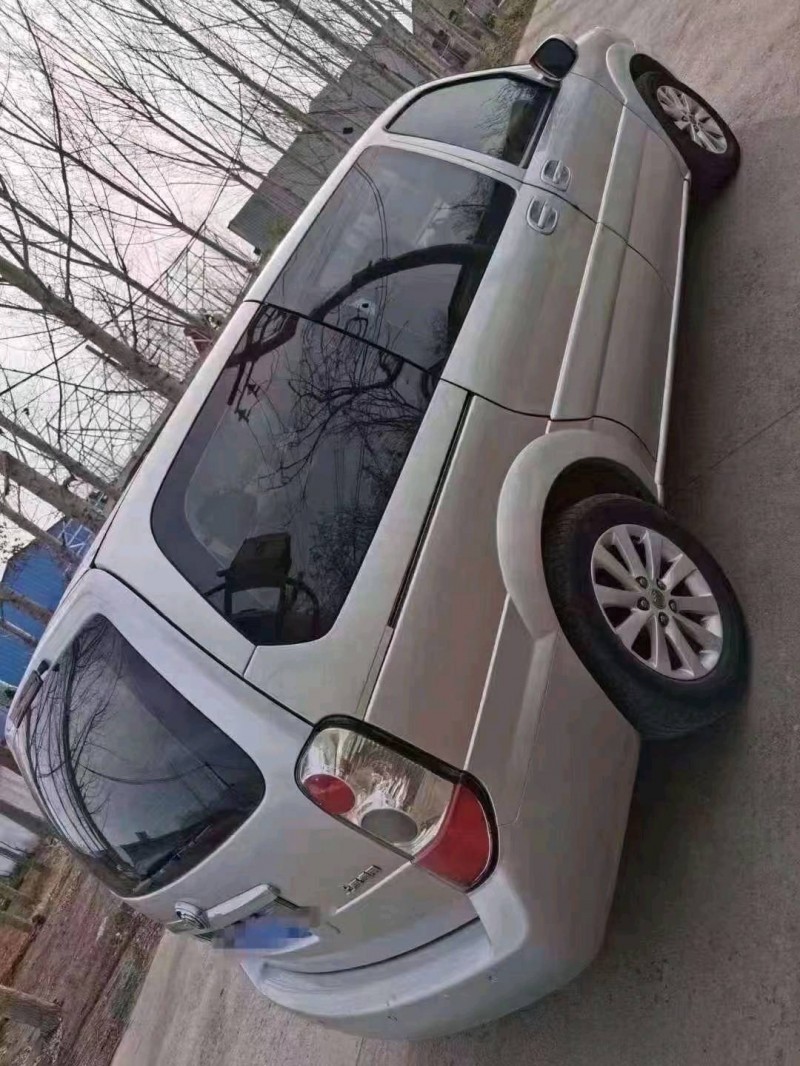 临沂14年别克GL87