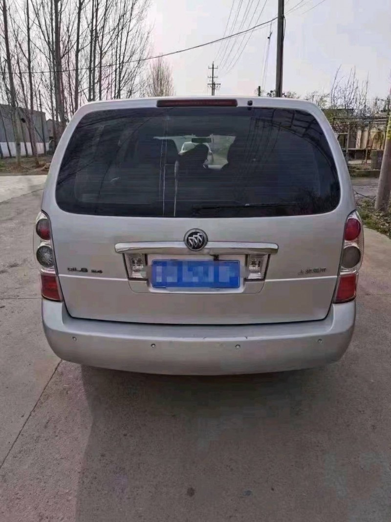 临沂14年别克GL88