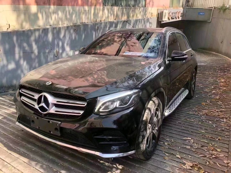 嘉兴17年奔驰GLC2