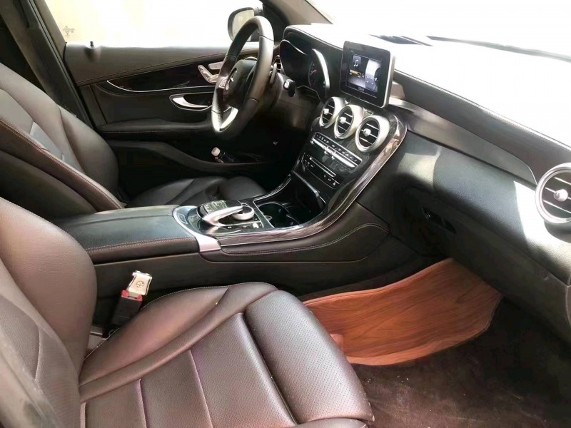 嘉兴17年奔驰GLC4