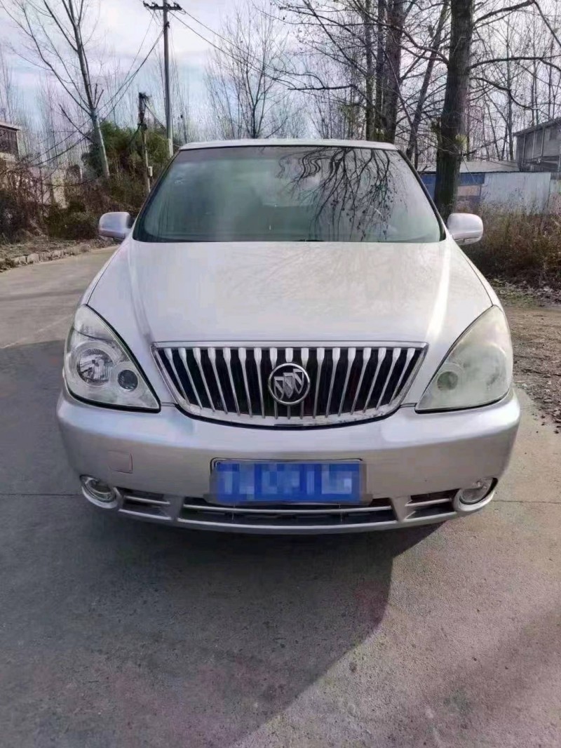 临沂12年别克GL84