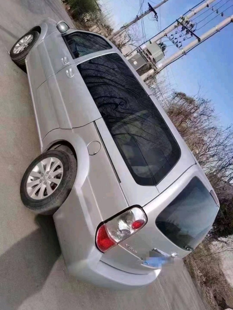 临沂12年别克GL87