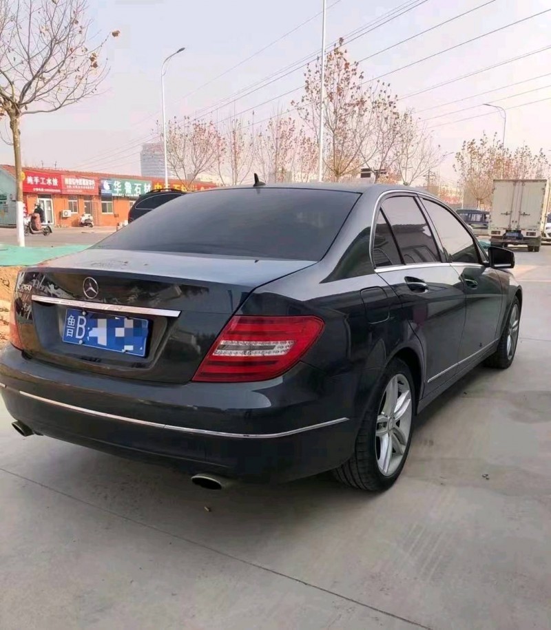 枣庄13年奔驰C6