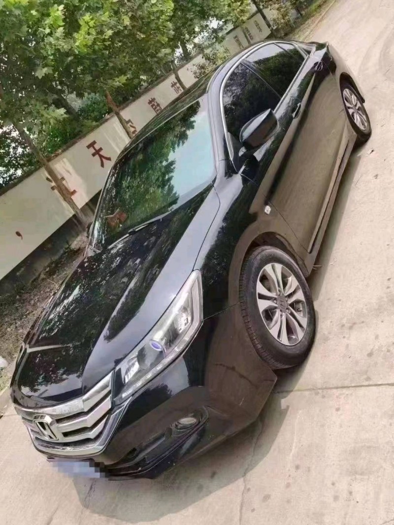 临沂14年本田雅阁7