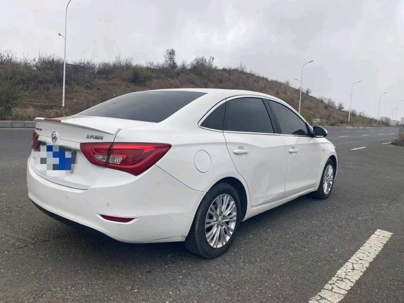 烟台17年别克英朗GT7