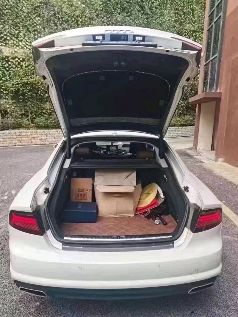 安順17年奧迪A7L4