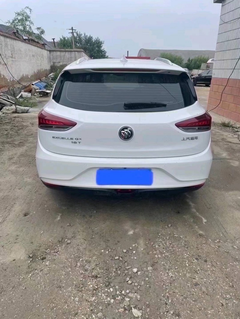 枣庄19年别克威朗6