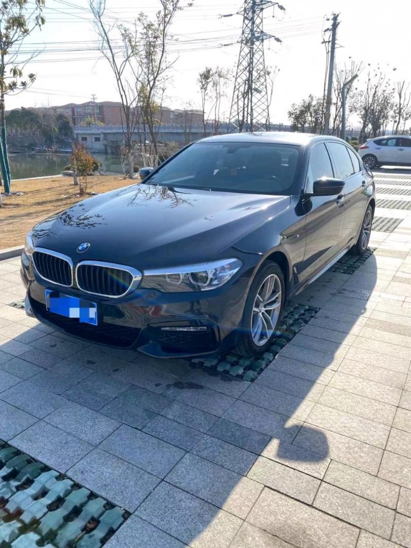 徐州18年宝马5系8