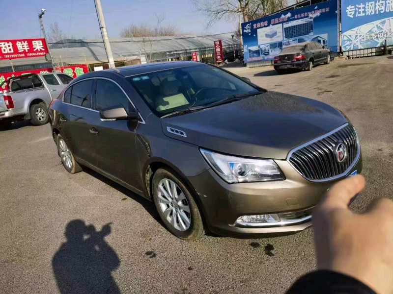 枣庄16年别克君越2