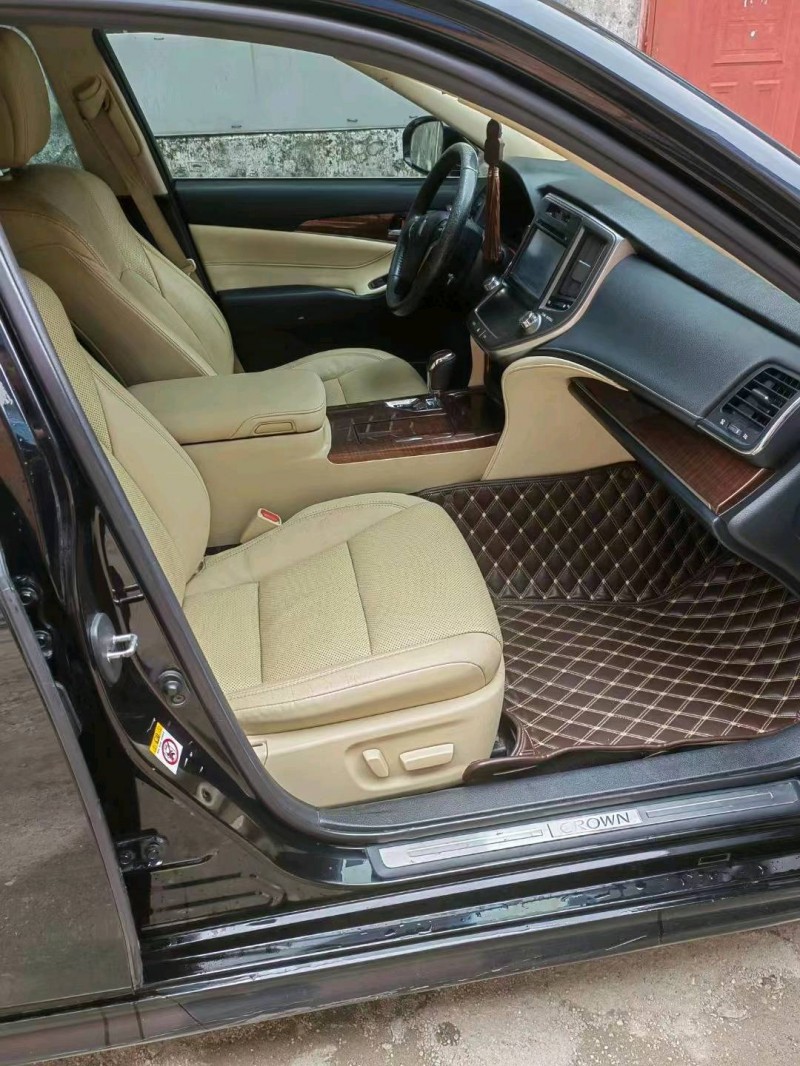 邯郸17年丰田皇冠6