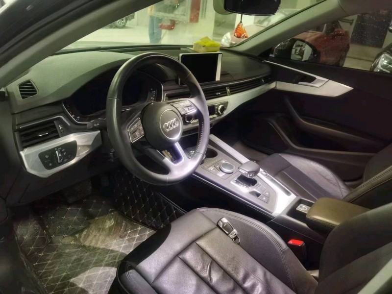 济南18年奥迪A4L2