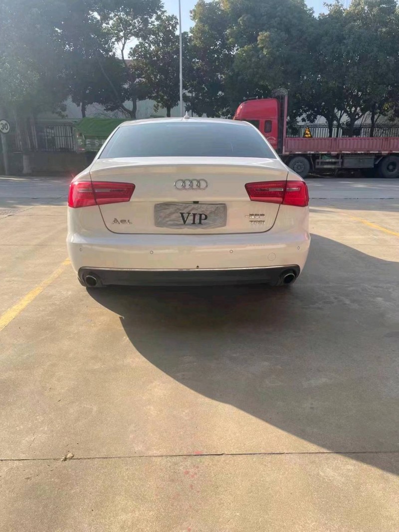 苏州17年奥迪A6L9