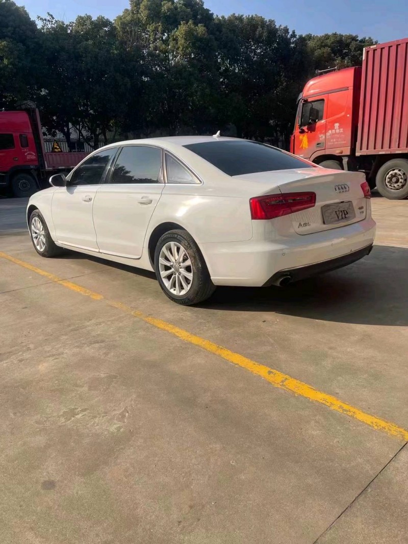 苏州17年奥迪A6L8