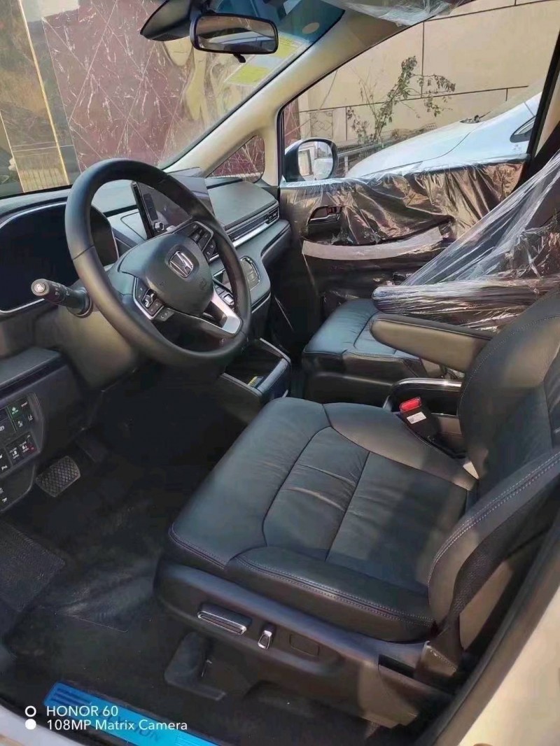 邢台22年本田艾力绅5