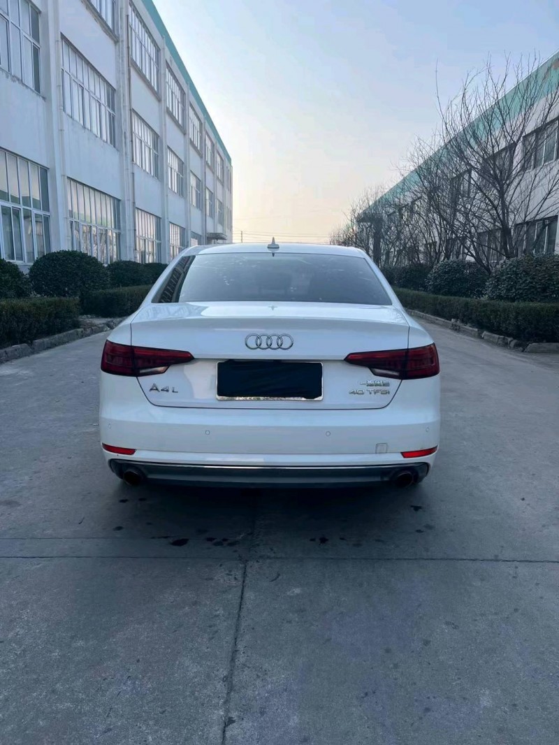 徐州17年奥迪A4L9