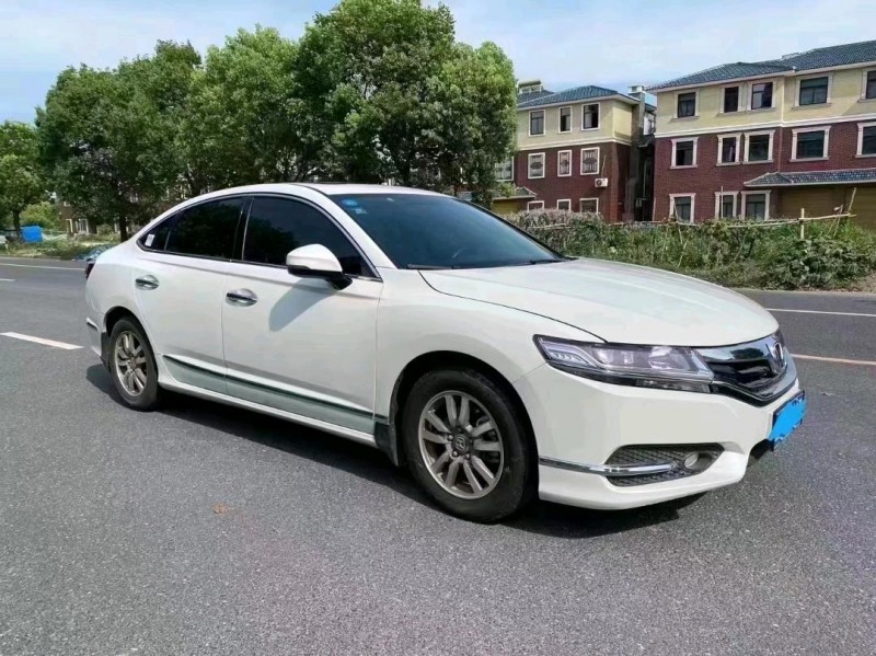 嘉兴18年本田思铂睿9