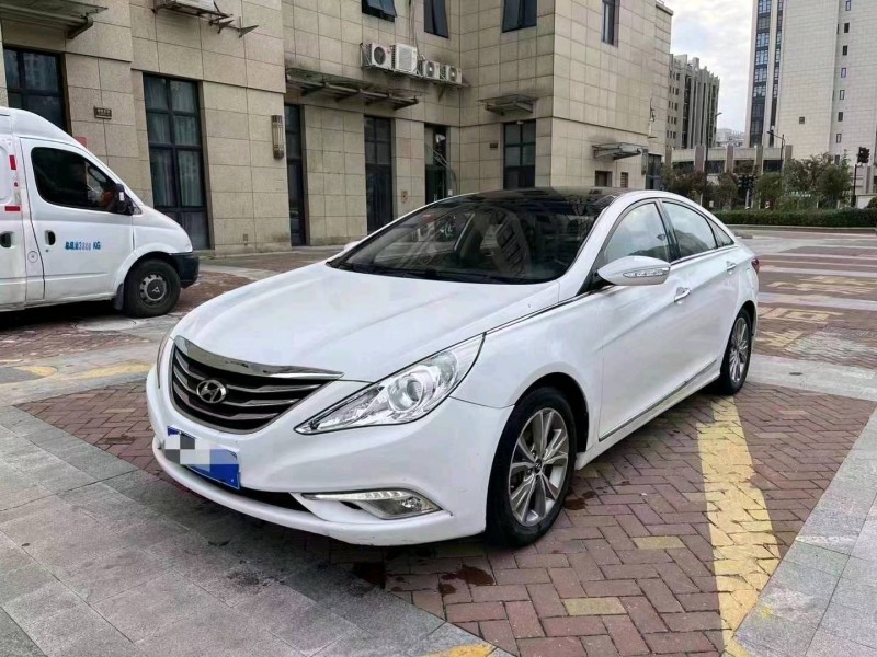 嘉兴15年现代索纳塔八2