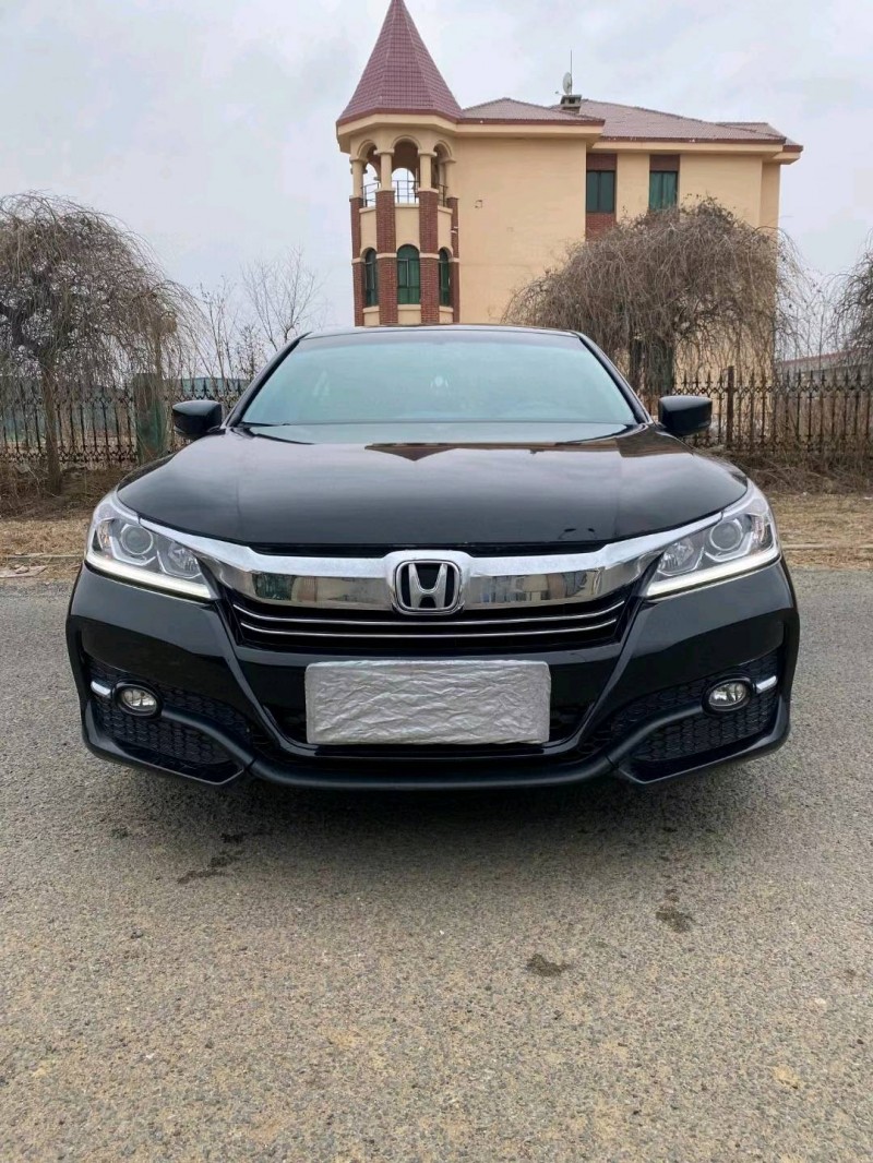 沈阳18年本田雅阁1