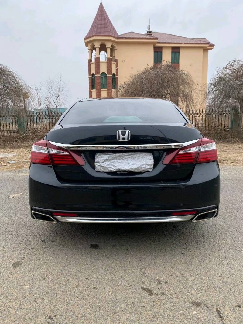 沈阳18年本田雅阁6