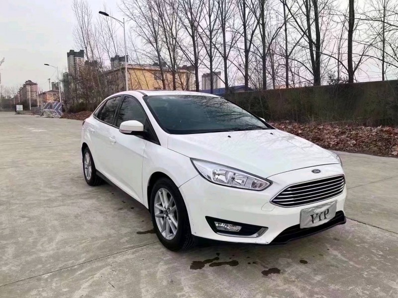 邯郸16年奔驰GLA1