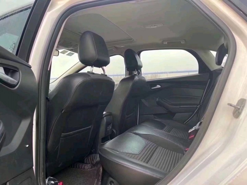 邯郸16年奔驰GLA6