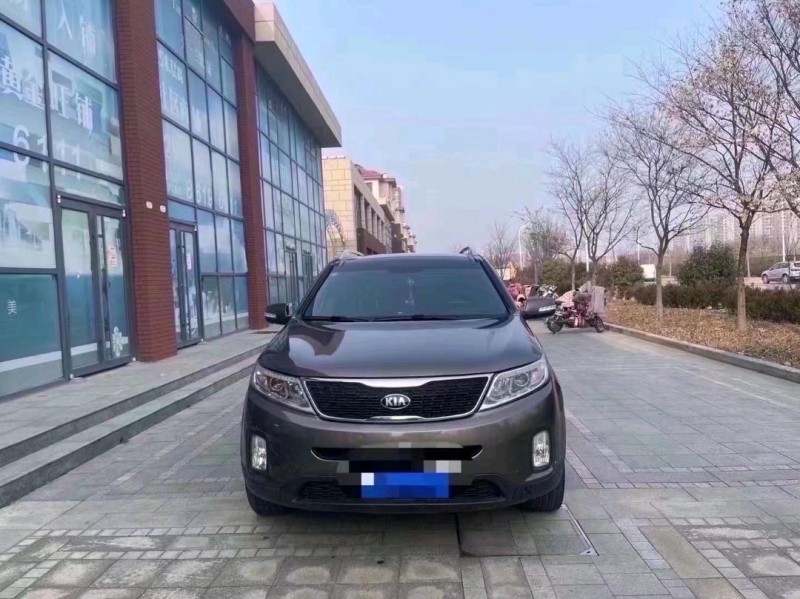 枣庄17年福特福克斯1