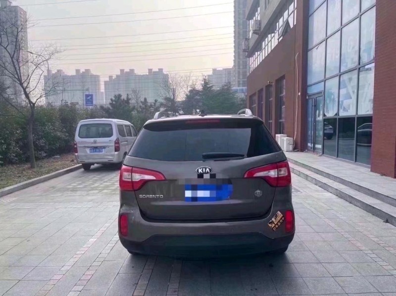 枣庄17年福特福克斯6