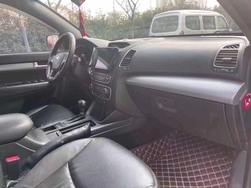 枣庄17年福特福克斯7