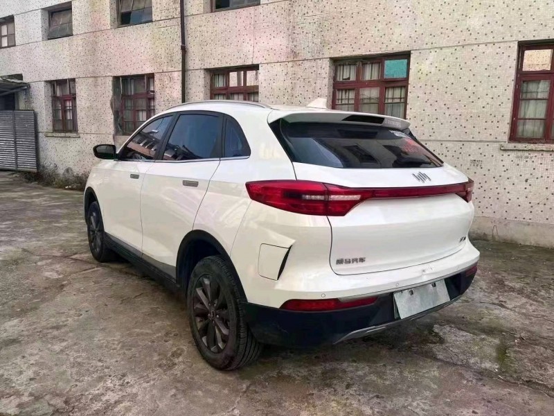 嘉兴21年威马汽车EX-58