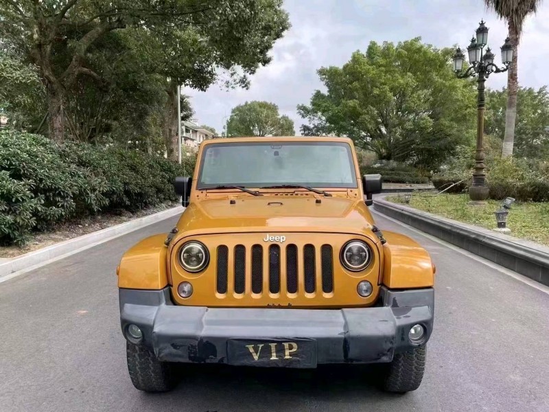 嘉兴15年Jeep牧马人9