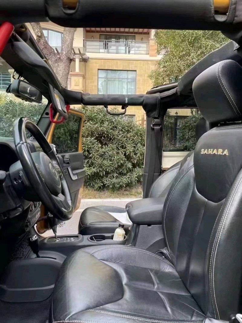 嘉兴15年Jeep牧马人5