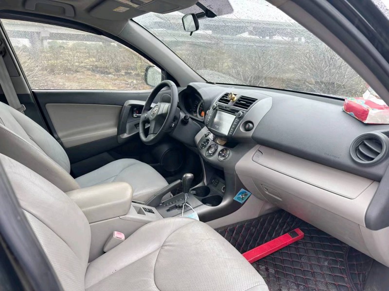 中山10年丰田RAV46