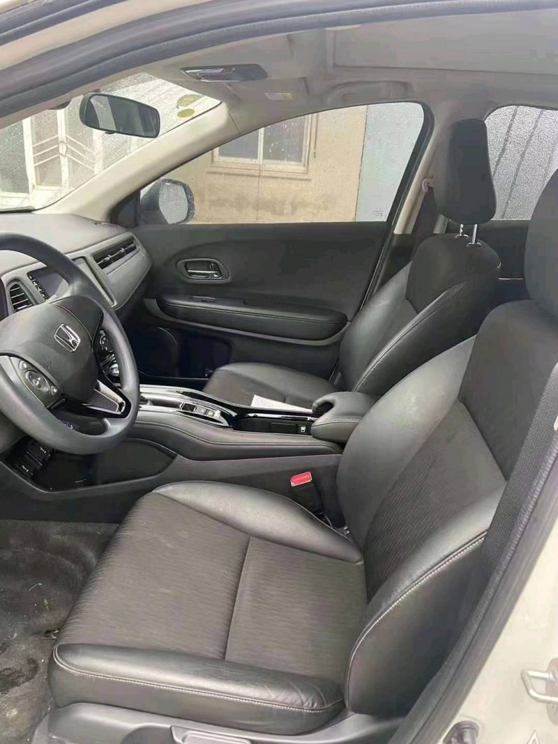 邯郸22年本田缤智3