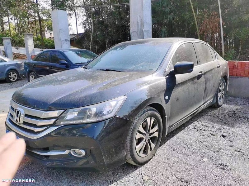 邯郸15年本田雅阁1