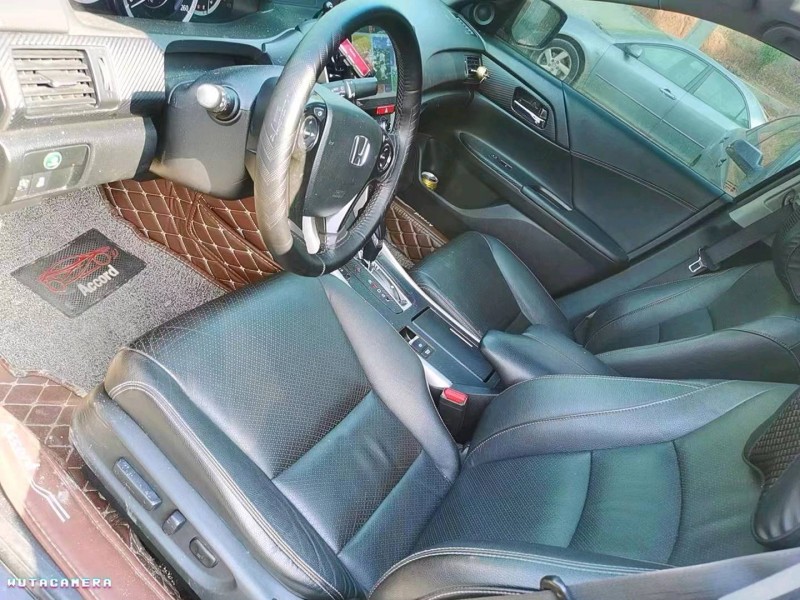 邯郸15年本田雅阁3