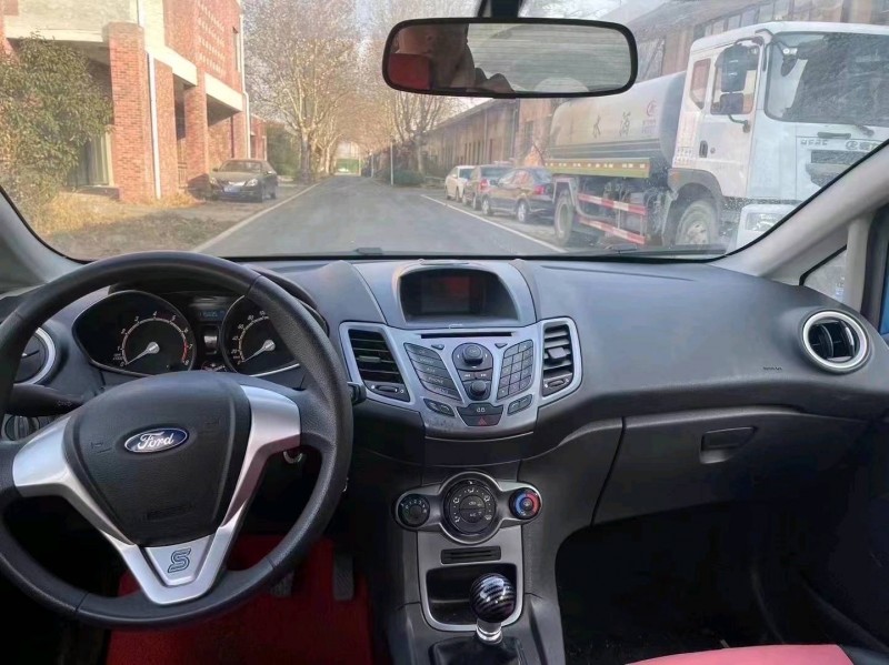 枣庄13年福特嘉年华6