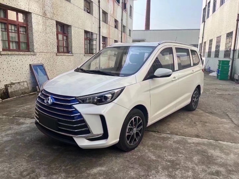 嘉興22年長安汽車歐尚8