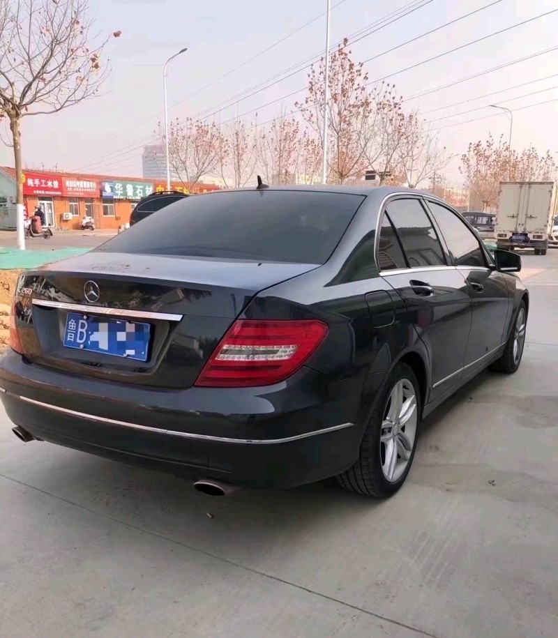 东营13年奔驰C7