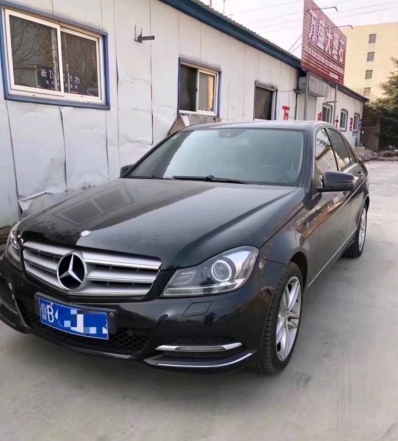 东营13年奔驰C8