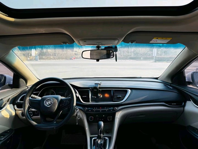 沈阳17年别克英朗5