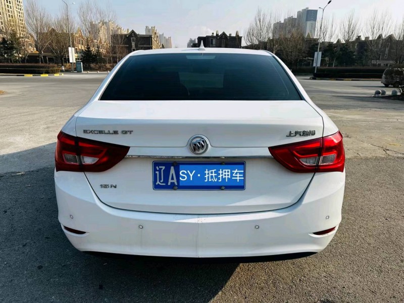 沈阳17年别克英朗6