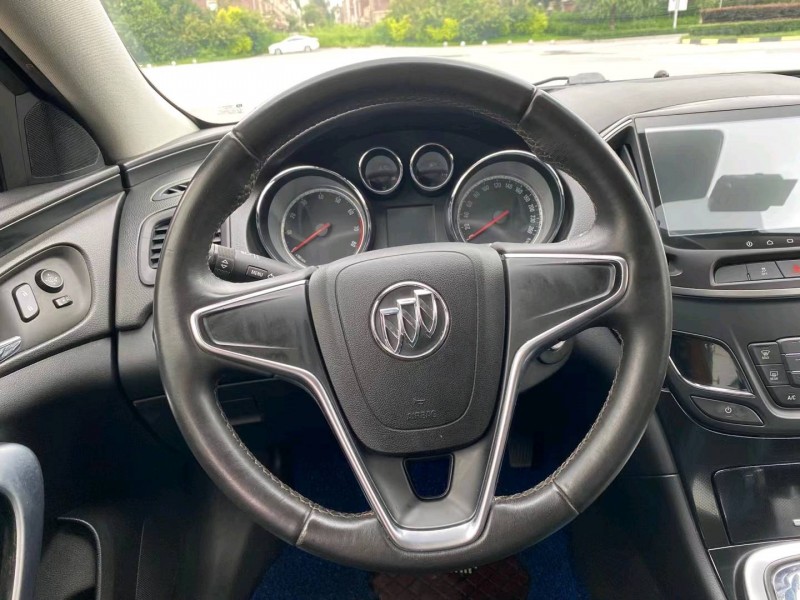 沈阳14年别克君威4