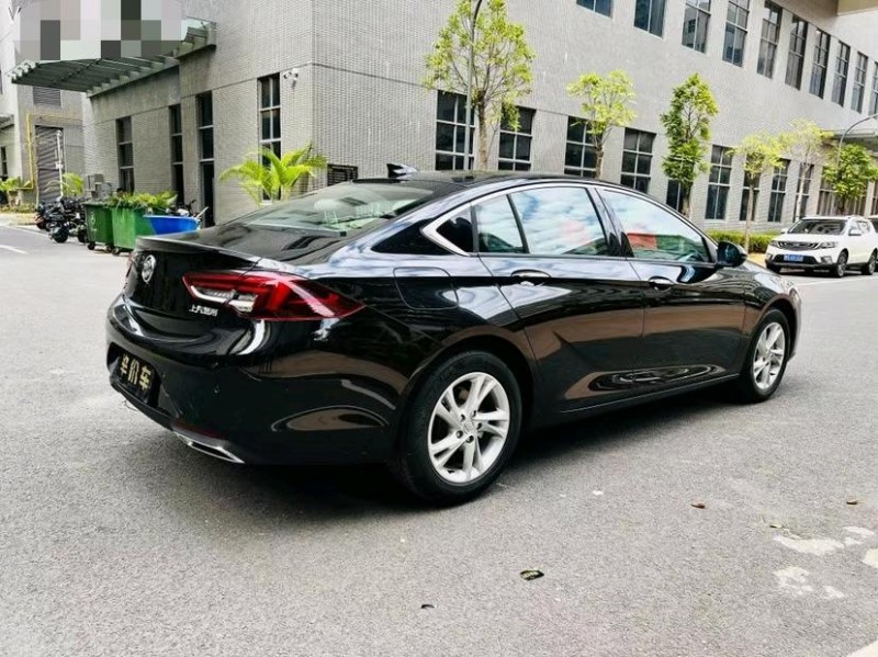 东莞21年别克君威7