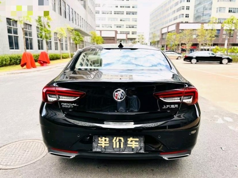 东莞21年别克君威9