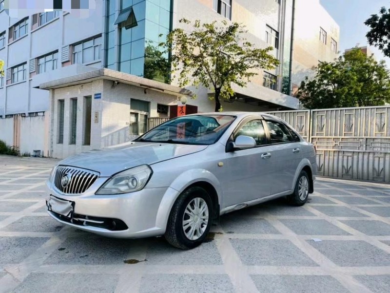 东莞13年别克凯越8