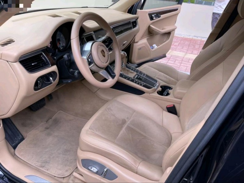 东莞14年保时捷Macan5