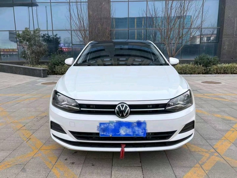 济宁22年大众polo1