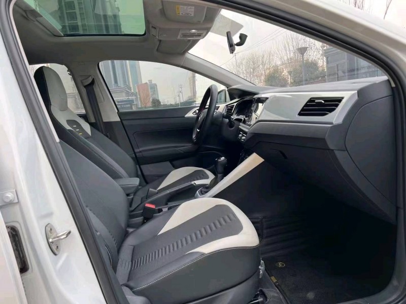 济宁22年大众polo6