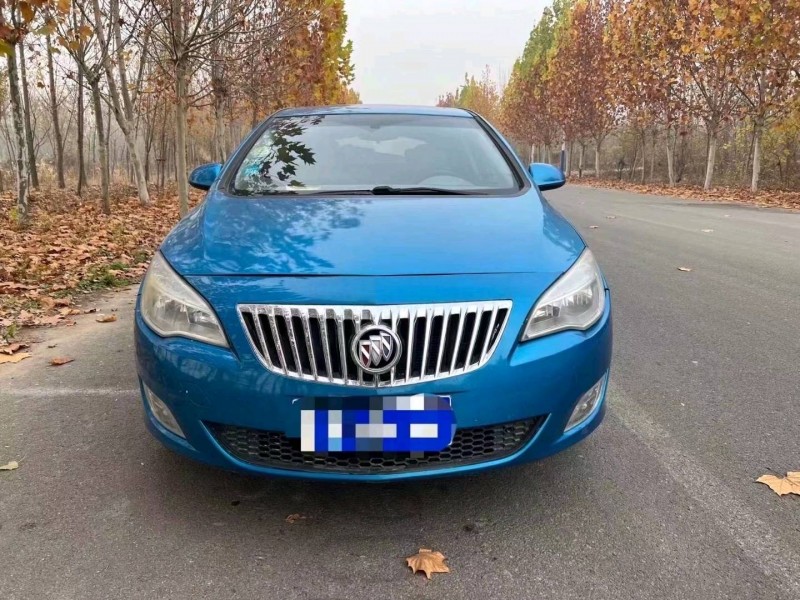 济南13年别克英朗1